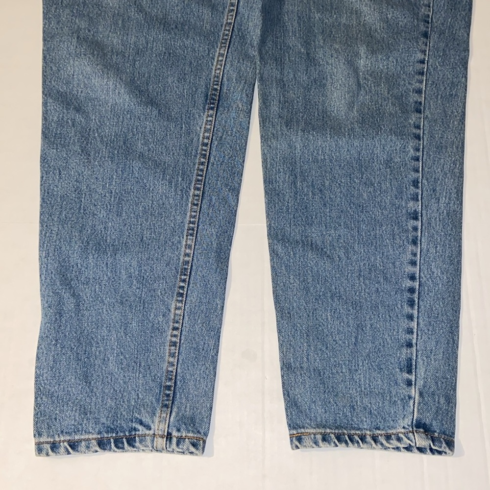 Vintage Levi’s Women’s Size 16W M Relaxed Fit Tapered Leg Blue Jeans - Picture 3 of 9